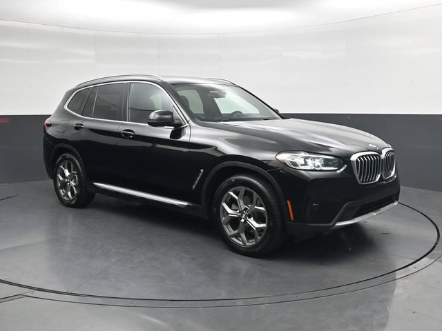Used 2022 BMW X3 xDrive30i AWD/4WD image 2