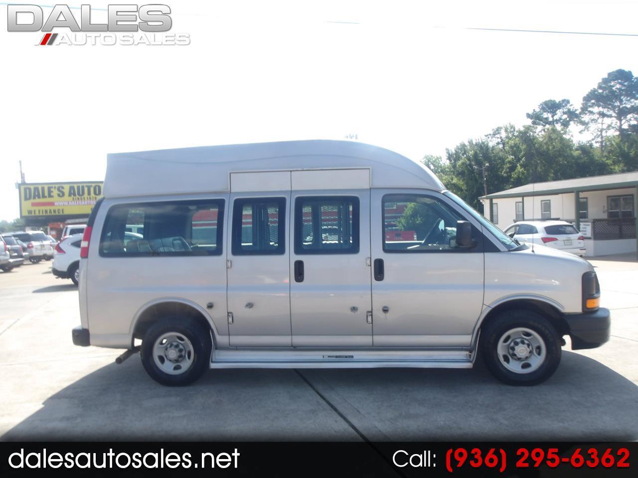 Used 2007 Chevrolet Express 2500 Passenger w/ Power and Light Package