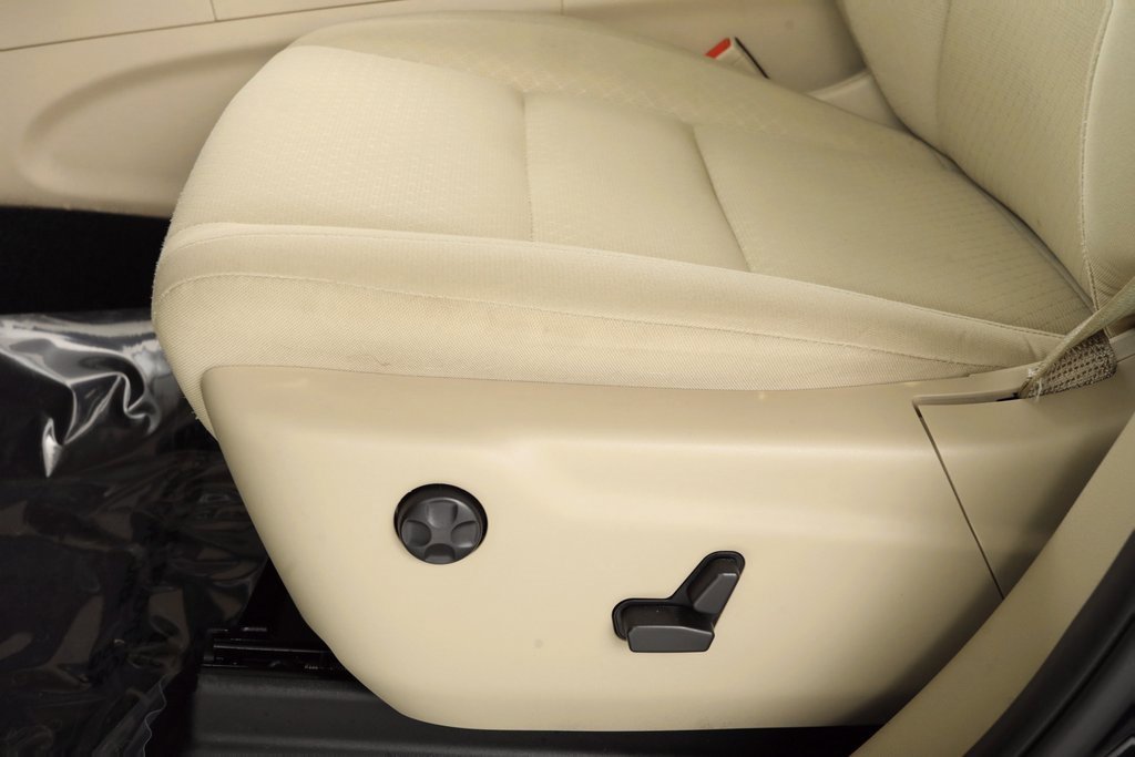 Certified 2021 Jeep Grand Cherokee Laredo image 20