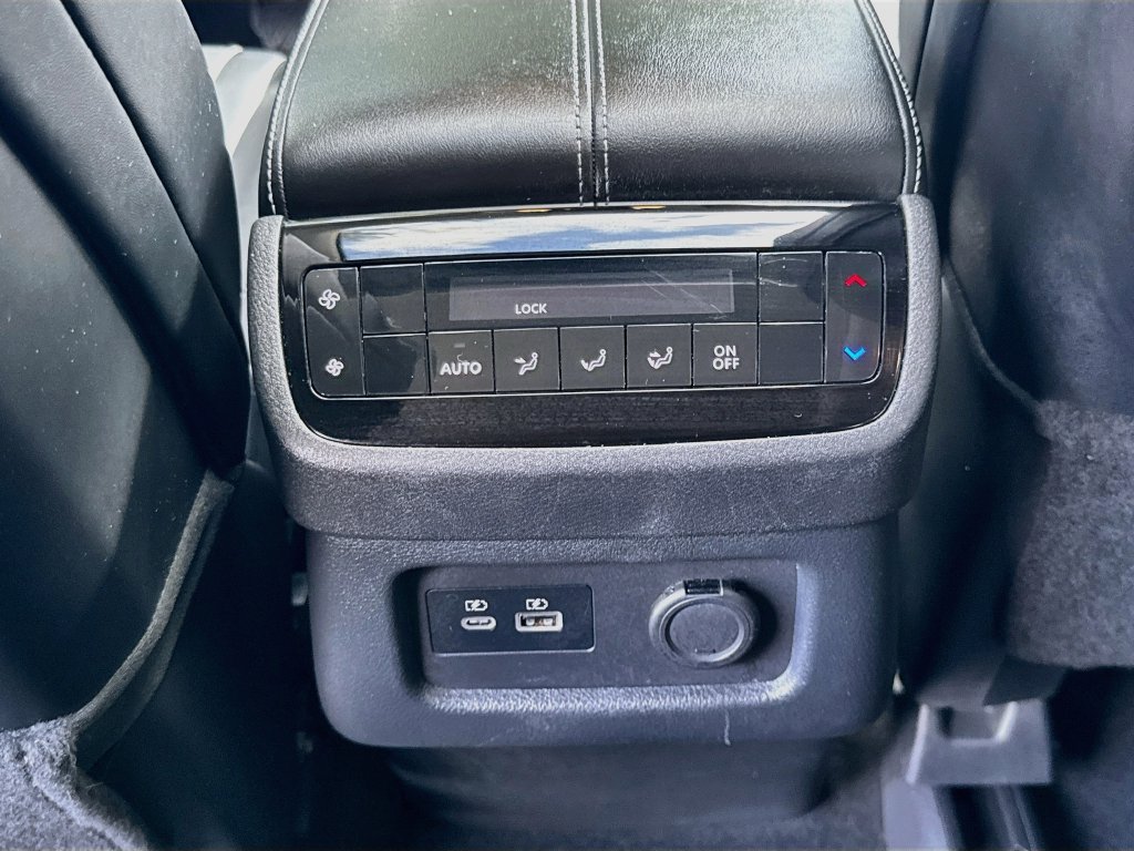 Certified 2023 INFINITI QX60 Luxe w/ Vision Package FWD image 28