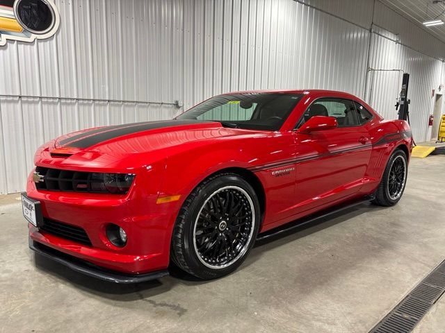 Used 2010 Chevrolet Camaro SS w/ RS Package RWD image 5