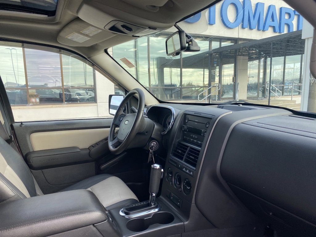 Used 2007 Ford Explorer Sport Trac Limited image 21