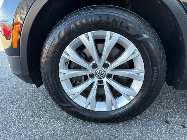 Used 2019 Volkswagen Tiguan SE image 44