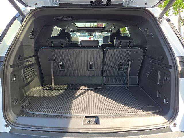 New 2026 Chevrolet Traverse Z71 w/ Enhanced Driving Package AWD/4WD image 15