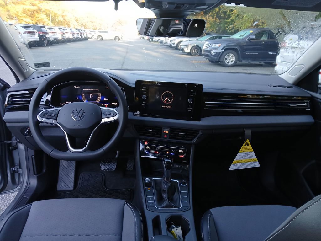 New 2026 Volkswagen Jetta SE image 12