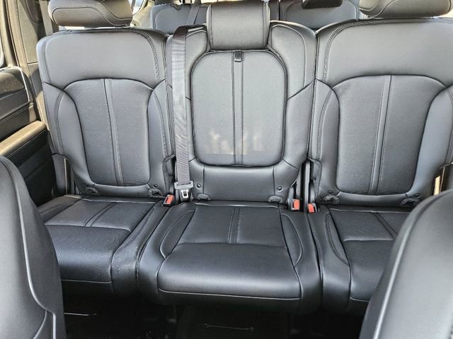 New 2025 Jeep Wagoneer L 4WD w/ Convenience Group I image 28