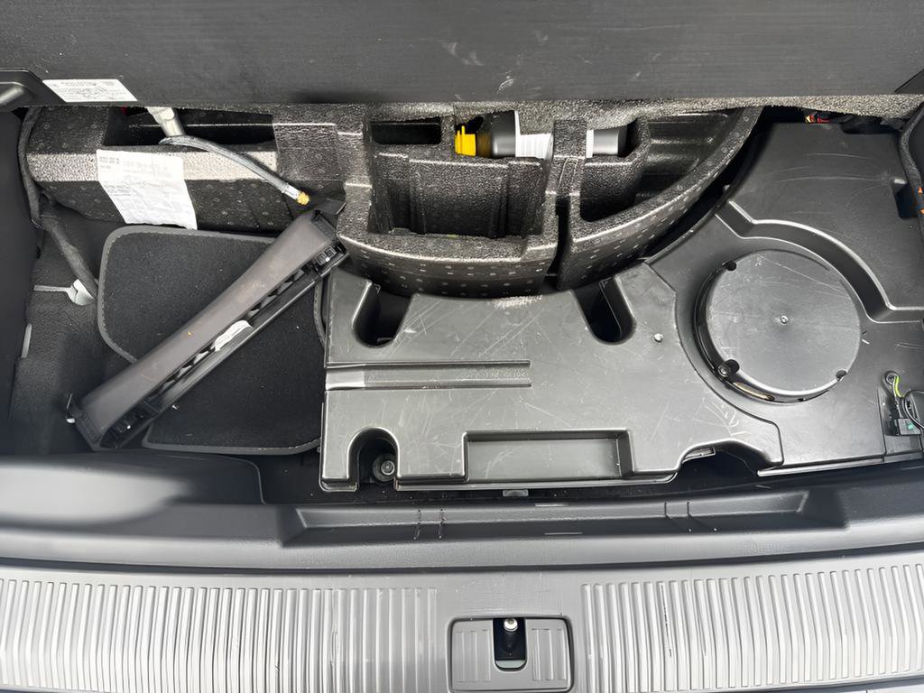 Used 2017 Audi Q7 3.0T Premium image 16