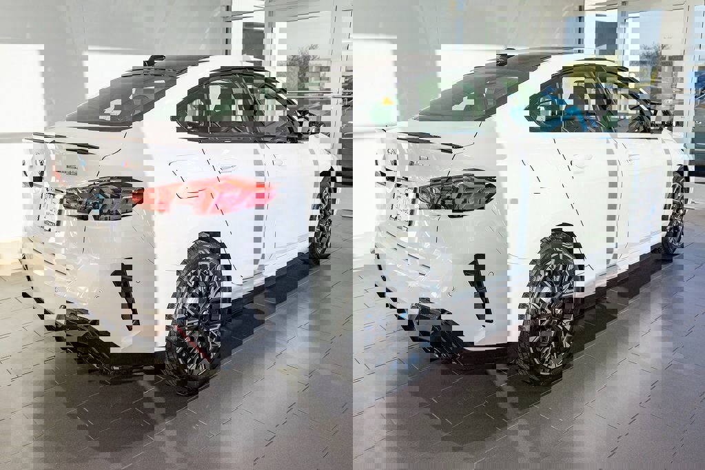 New 2026 BMW M235i xDrive w/ Technology Package image 5