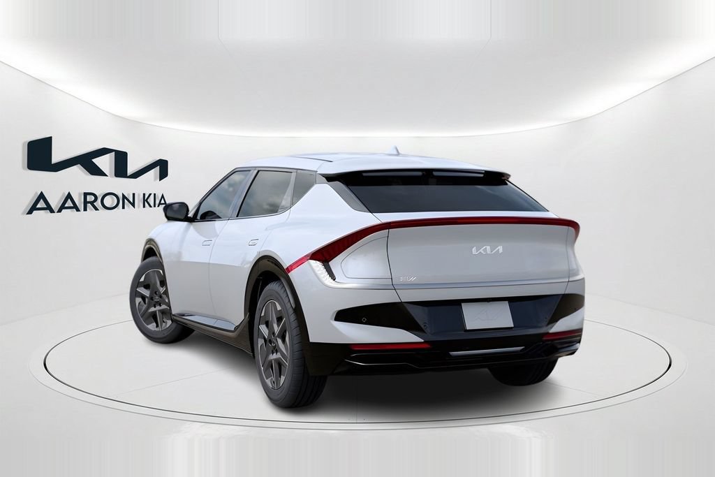 New 2026 Kia EV6 Light RWD image 4
