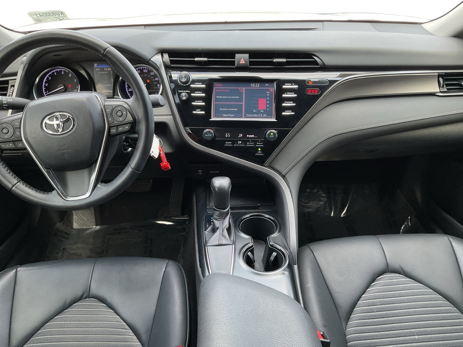 Used 2019 Toyota Camry SE FWD image 10