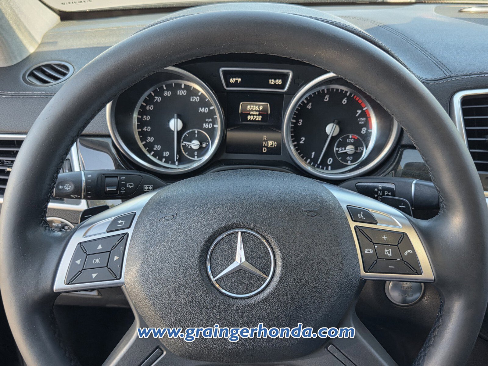 Used 2016 Mercedes-Benz GL 550 4MATIC image 29