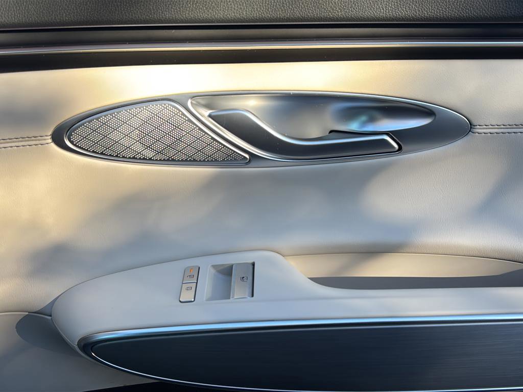 Certified 2026 Genesis GV70 2.5T Select image 38