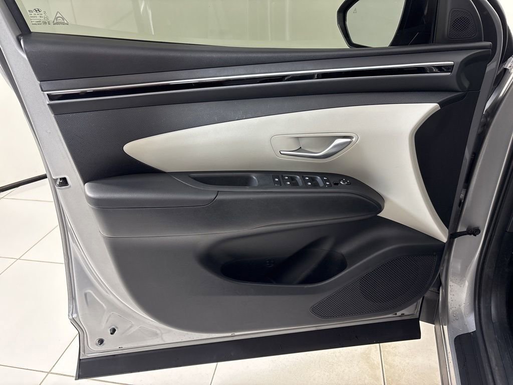 Used 2023 Hyundai Tucson SEL image 16