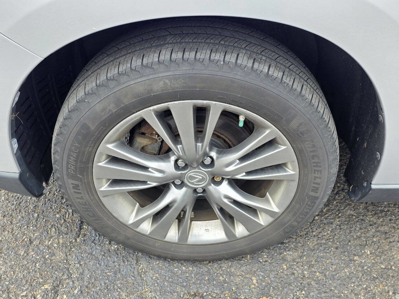 Used 2013 Lexus RX 450h Base AWD 4dr SUV w/ Navigation Pkg image 26