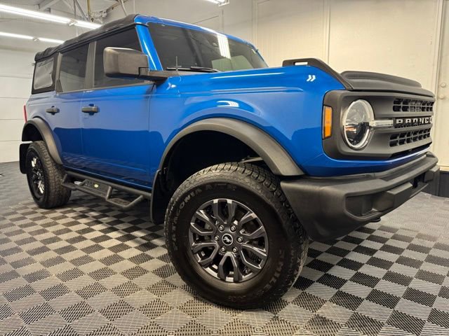 Used 2022 Ford Bronco 4-Door AWD/4WD image 1