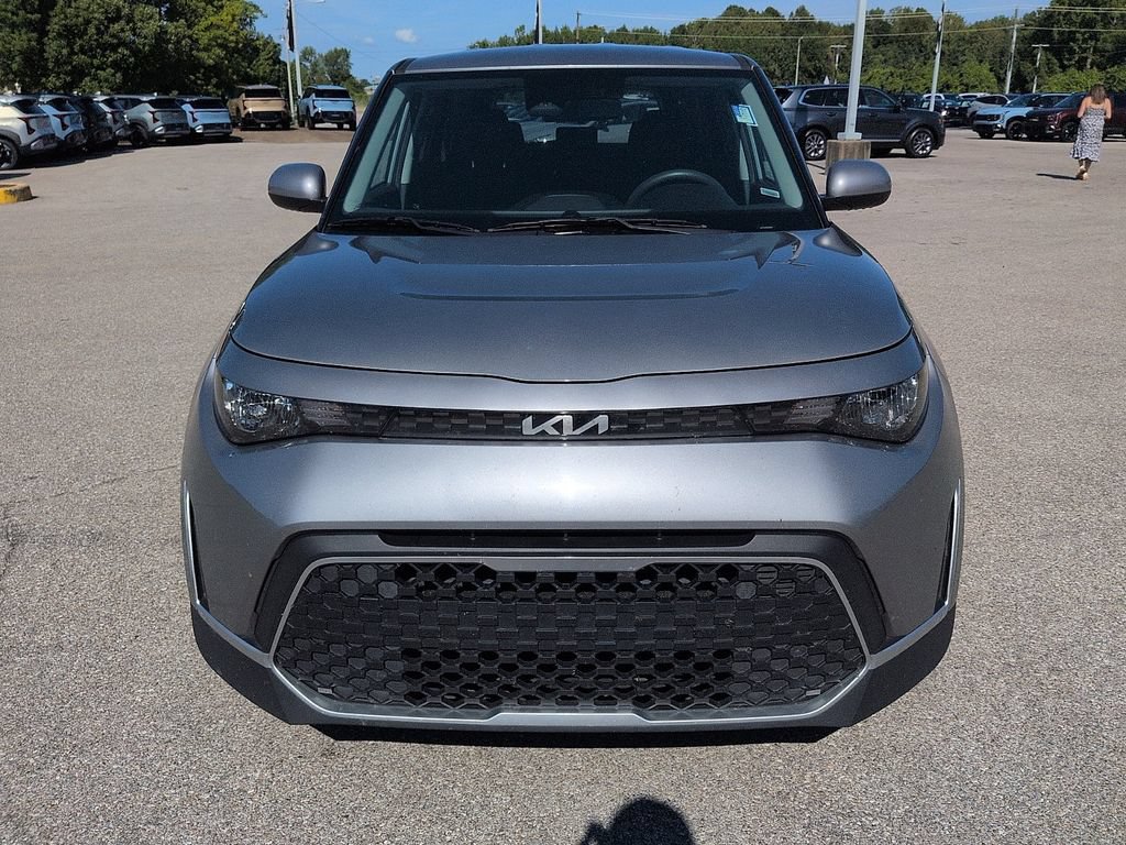 Certified 2024 Kia Soul LX w/ Option Group 015 FWD image 3