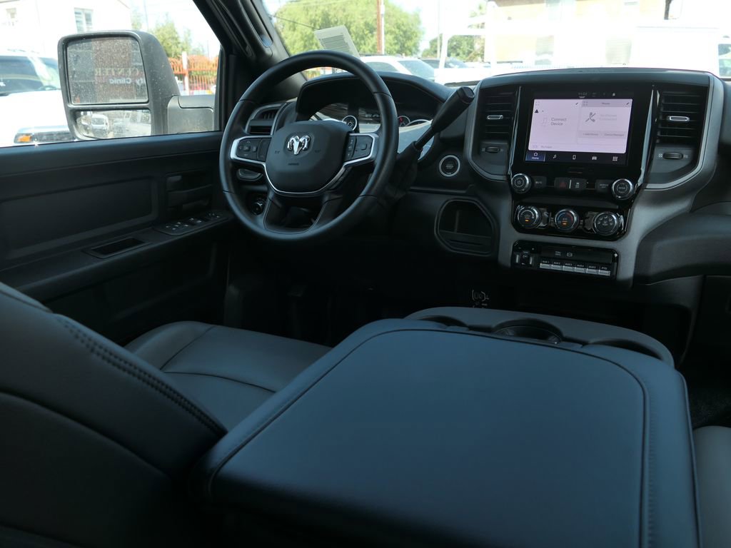 New 2026 RAM 3500 Tradesman w/ Chrome Appearance Group image 22