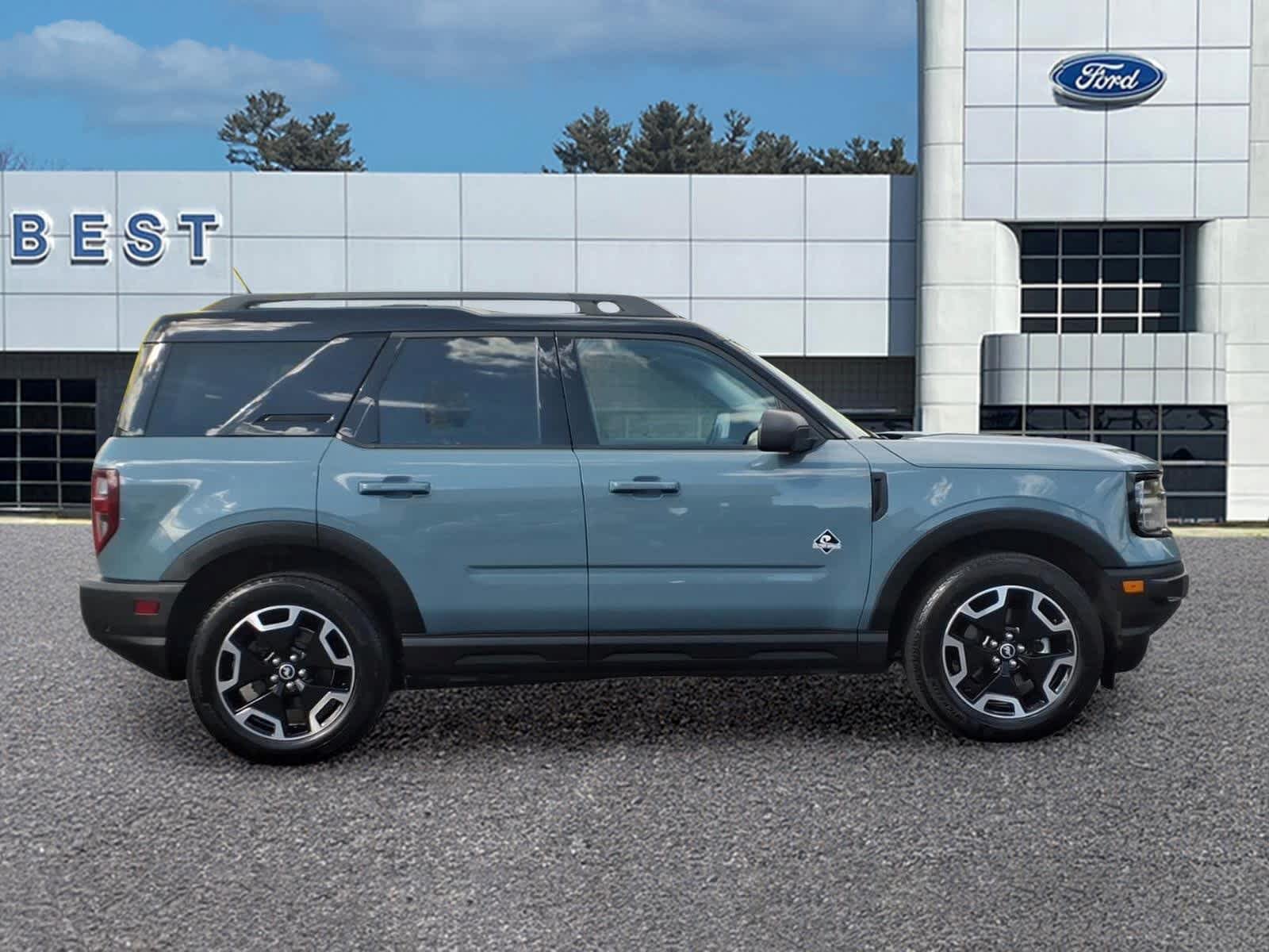 Used 2023 Ford Bronco Sport Outer Banks AWD/4WD image 8
