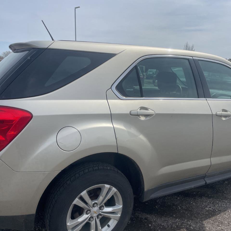 Used 2013 Chevrolet Equinox LS FWD image 28