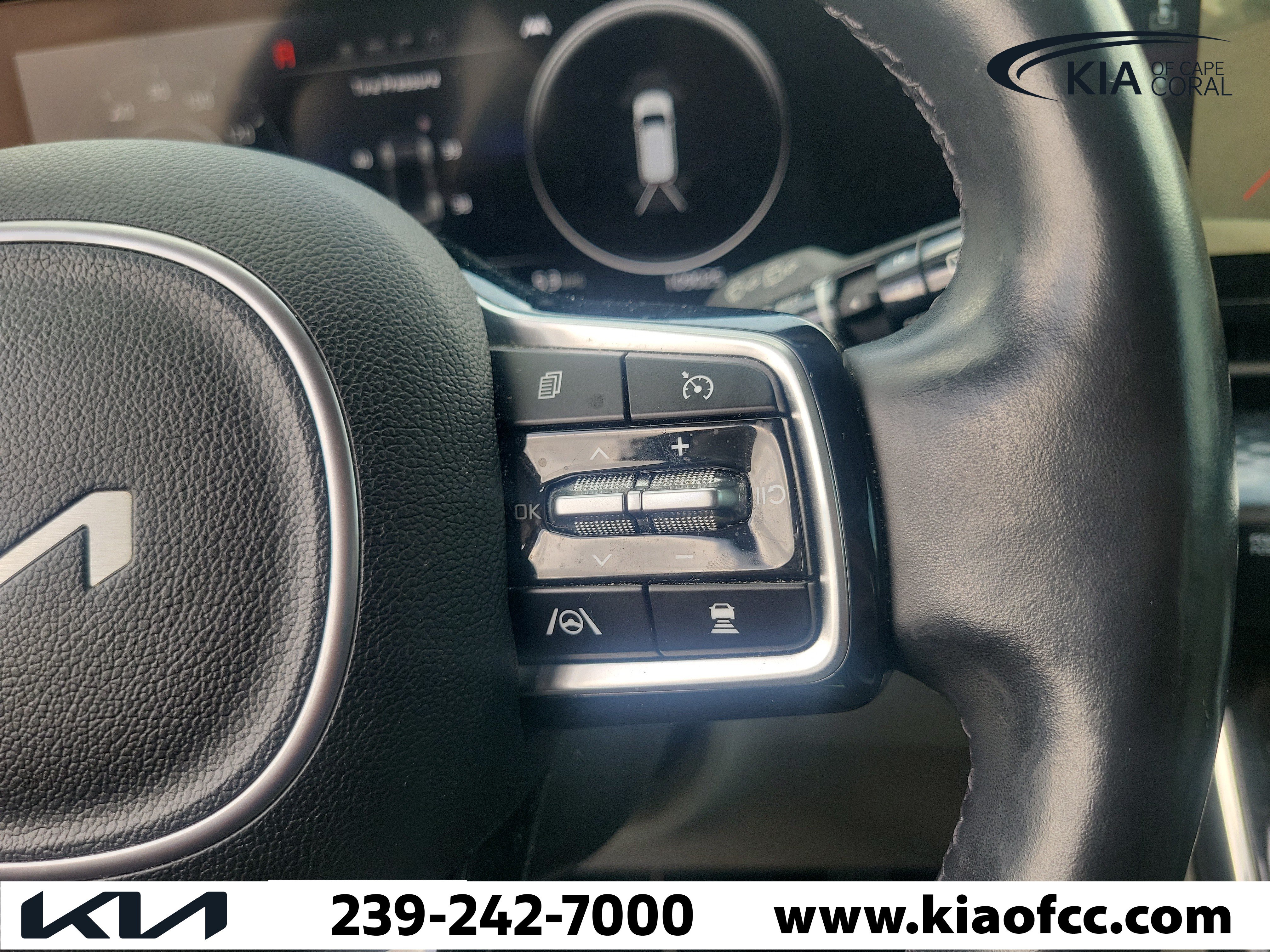 Used 2022 Kia Carnival SX Prestige FWD image 30