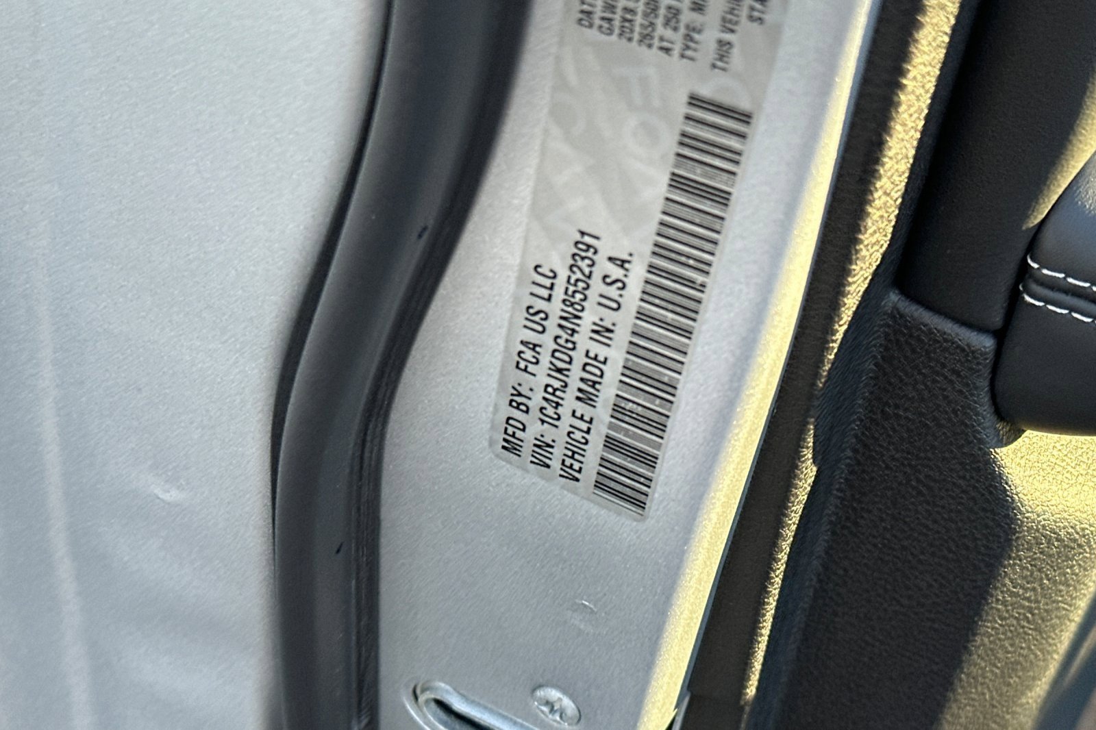 Used 2022 Jeep Grand Cherokee L Overland w/ Advanced Protech Group III image 28