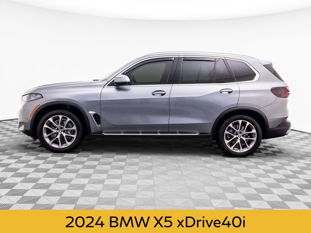 Used 2024 BMW X5 xDrive40i w/ Premium Package AWD/4WD image 2