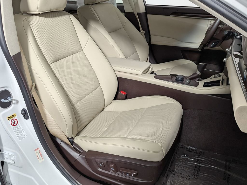 Used 2017 Lexus ES 350 w/ Premium Package image 27