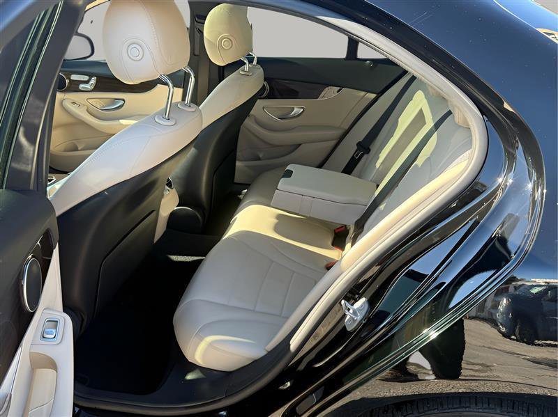 Used 2018 Mercedes-Benz C 300 Sedan w/ Premium Package image 24