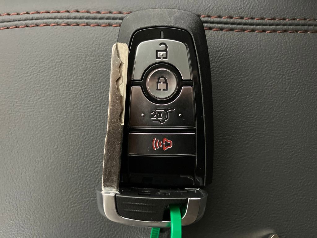 New 2026 Ford Explorer Active RWD image 33