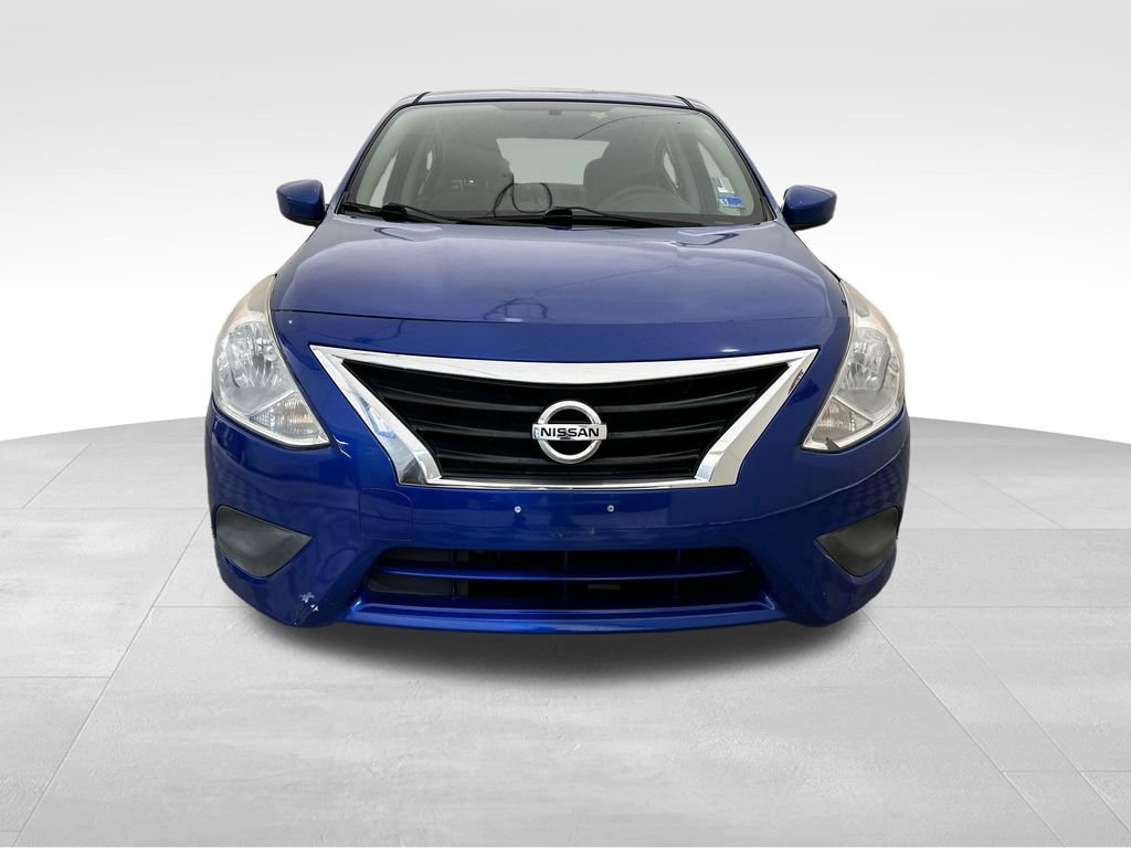 Used 2016 Nissan Versa SV FWD image 9