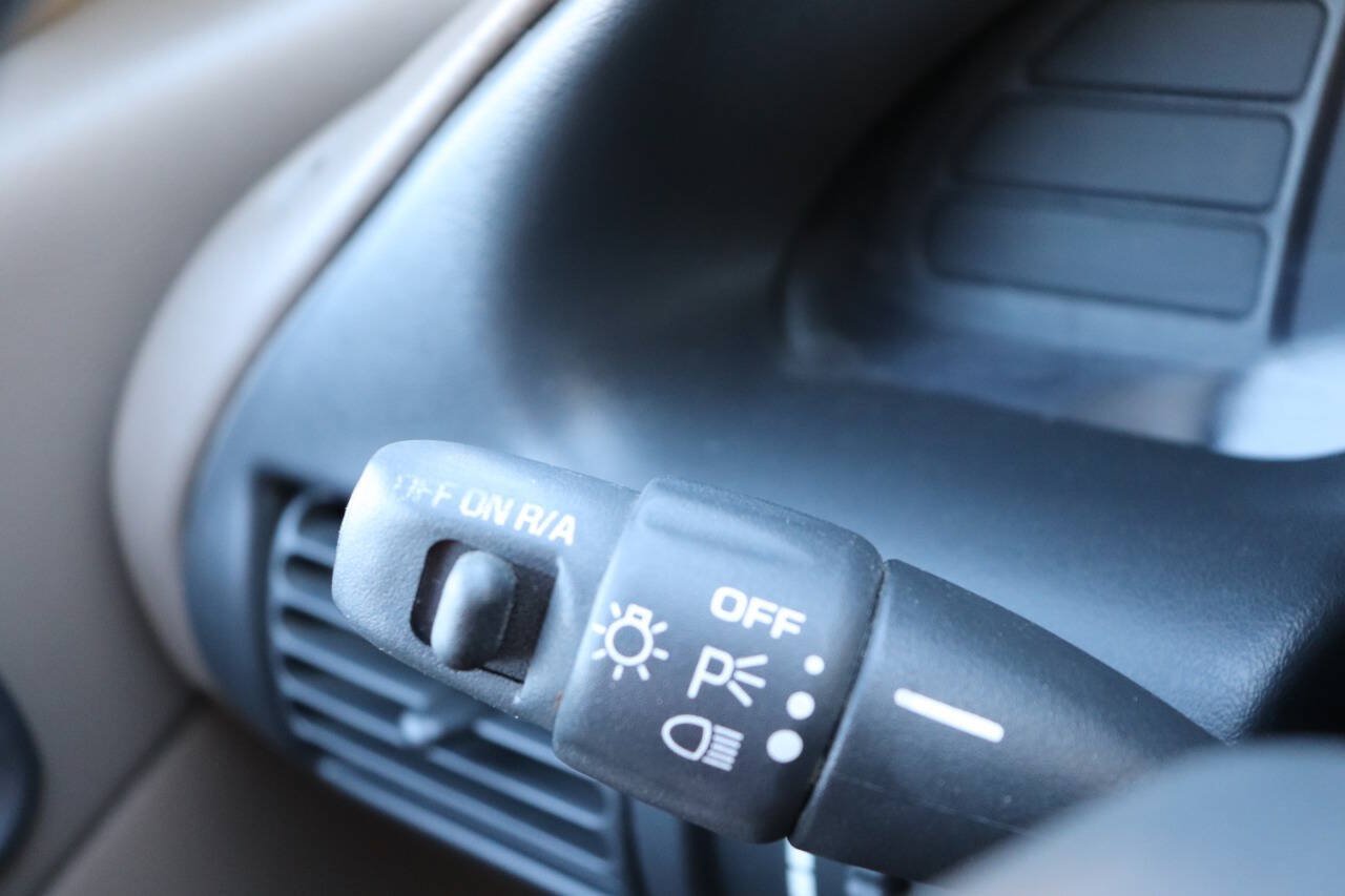 Used 1997 Chevrolet Cavalier LS w/ Preferred Equipment Group 2 FWD image 23