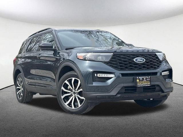 Used 2022 Ford Explorer ST-Line AWD/4WD image 2