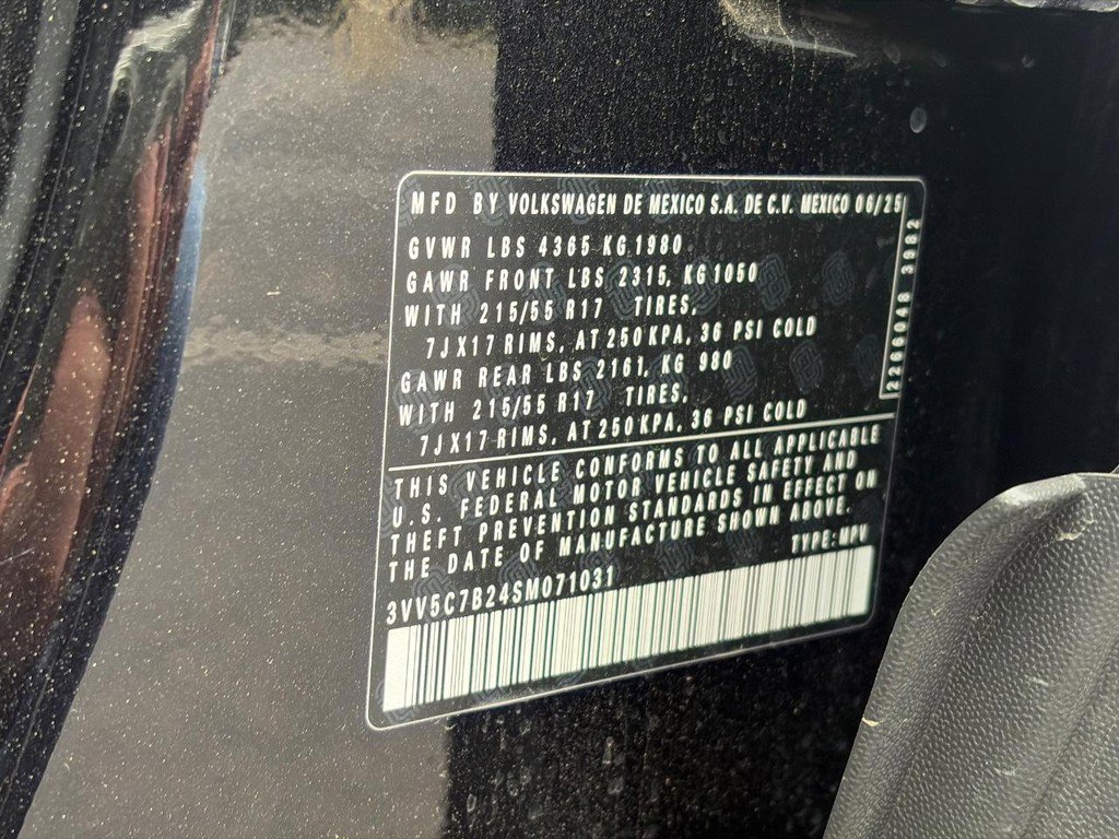 Used 2025 Volkswagen Taos S image 22