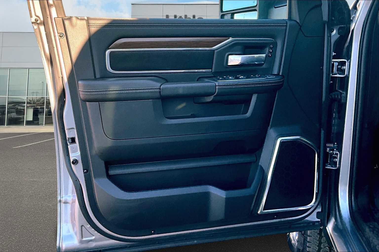 Used 2024 RAM 2500 Laramie w/ Safety Group image 28