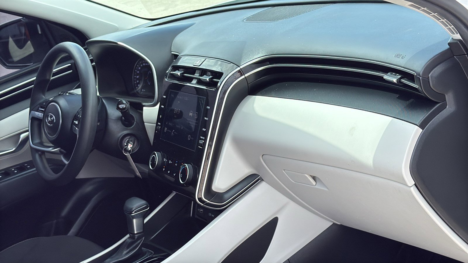 Used 2024 Hyundai Tucson SE image 24