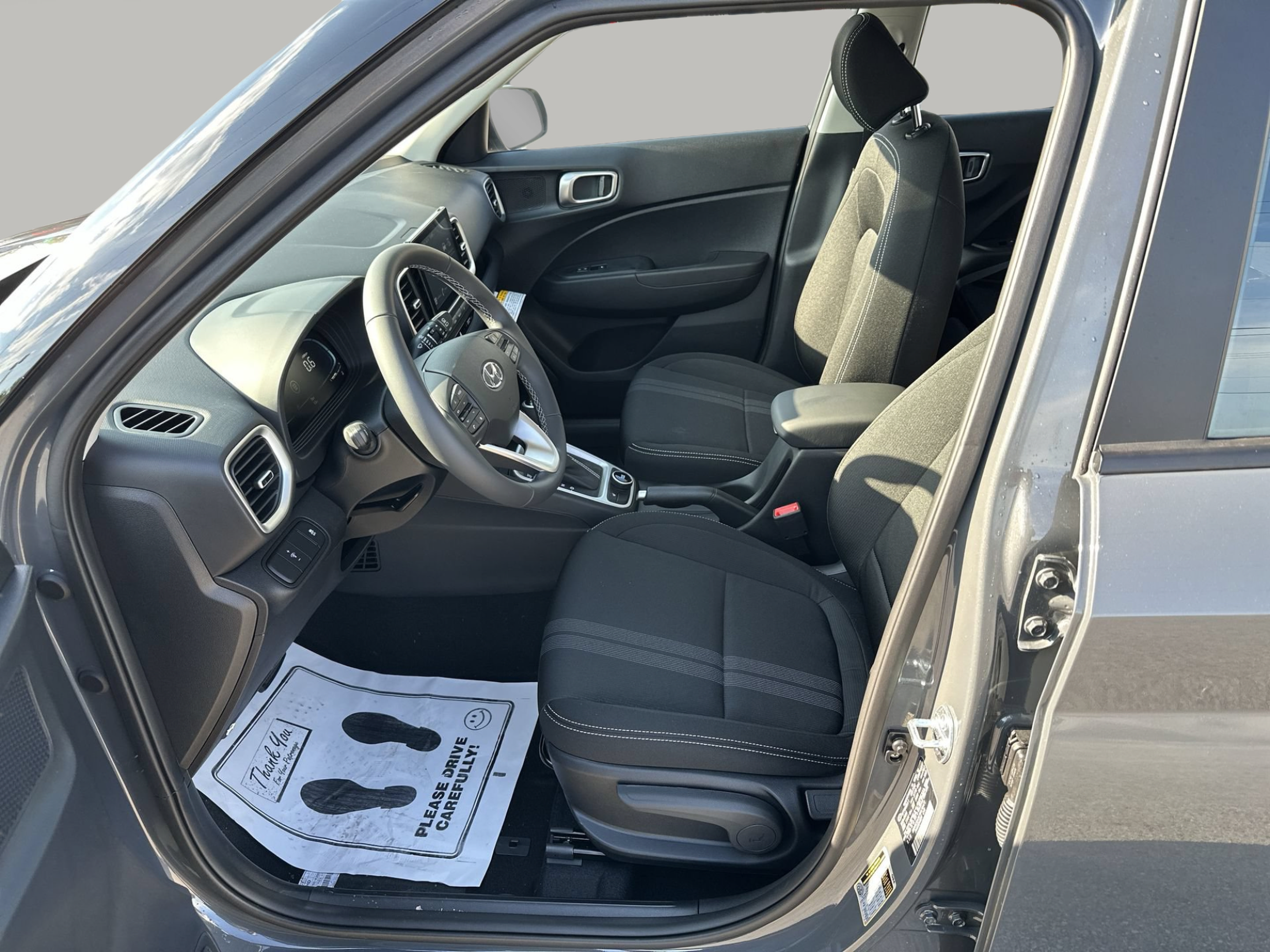 New 2026 Hyundai Venue SEL FWD image 13