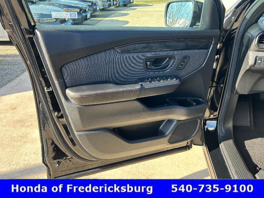 Certified 2026 Honda Passport TrailSport image 9