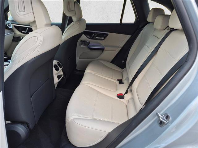 Used 2026 Mercedes-Benz GLC 350e 4MATIC image 19