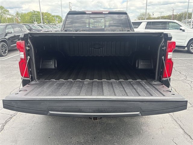 Used 2019 Chevrolet Silverado 1500 LTZ w/ LTZ Plus Package AWD/4WD image 24