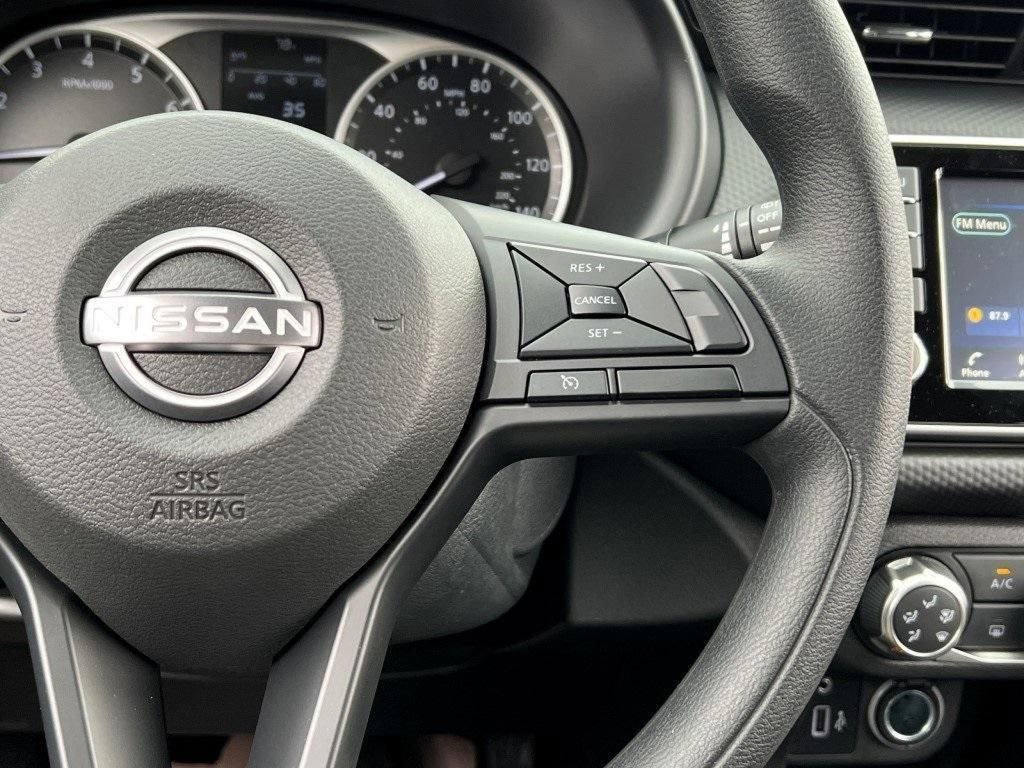 Used 2025 Nissan Kicks Play S image 20