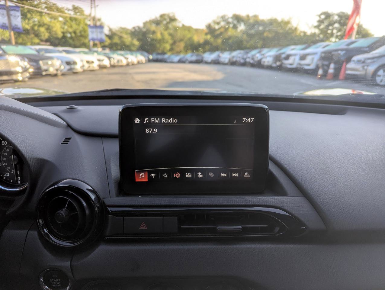 Used 2021 MAZDA MX-5 Miata RF Club image 20