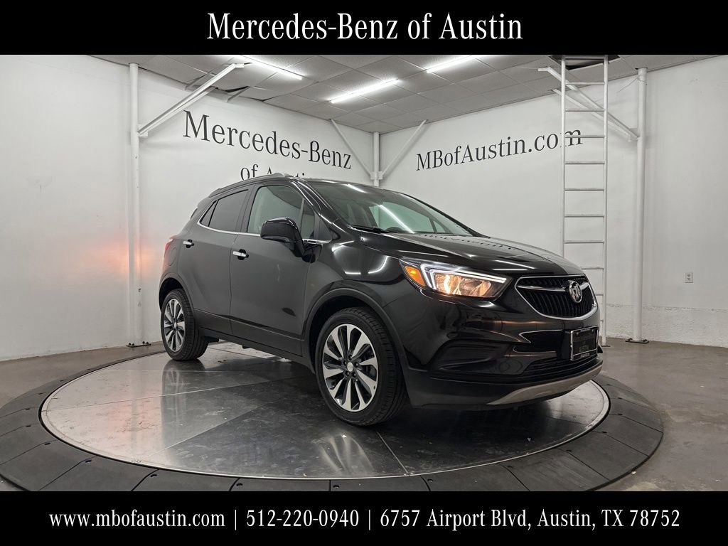 Used 2022 Buick Encore Preferred image 1