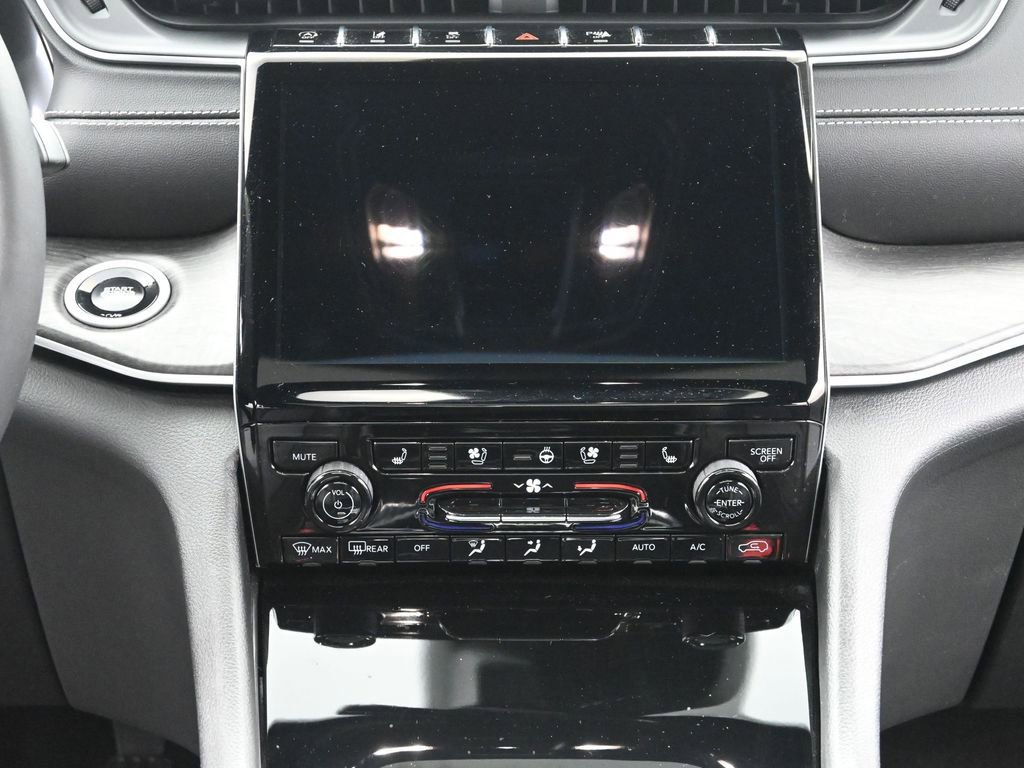 Used 2024 Jeep Grand Cherokee Limited w/ Luxury Tech Group II image 26