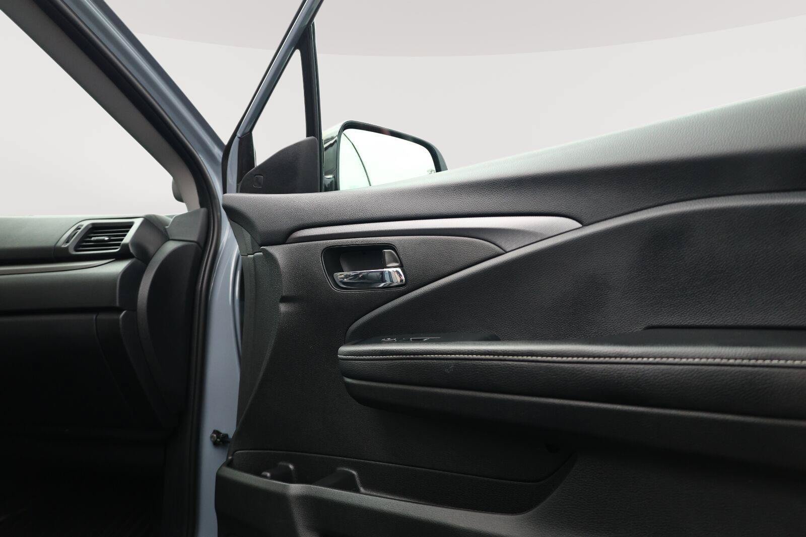 Used 2023 Honda Ridgeline RTL-E image 23
