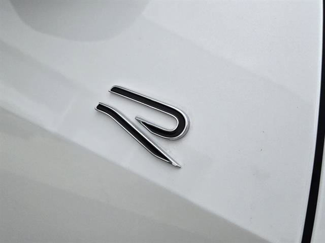 New 2026 Volkswagen Tiguan SE R-Line image 6