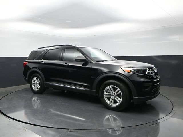 Used 2020 Ford Explorer XLT w/ Comfort Package AWD/4WD image 1