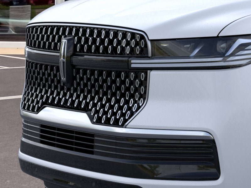 New 2026 Lincoln Navigator L Reserve AWD/4WD image 17