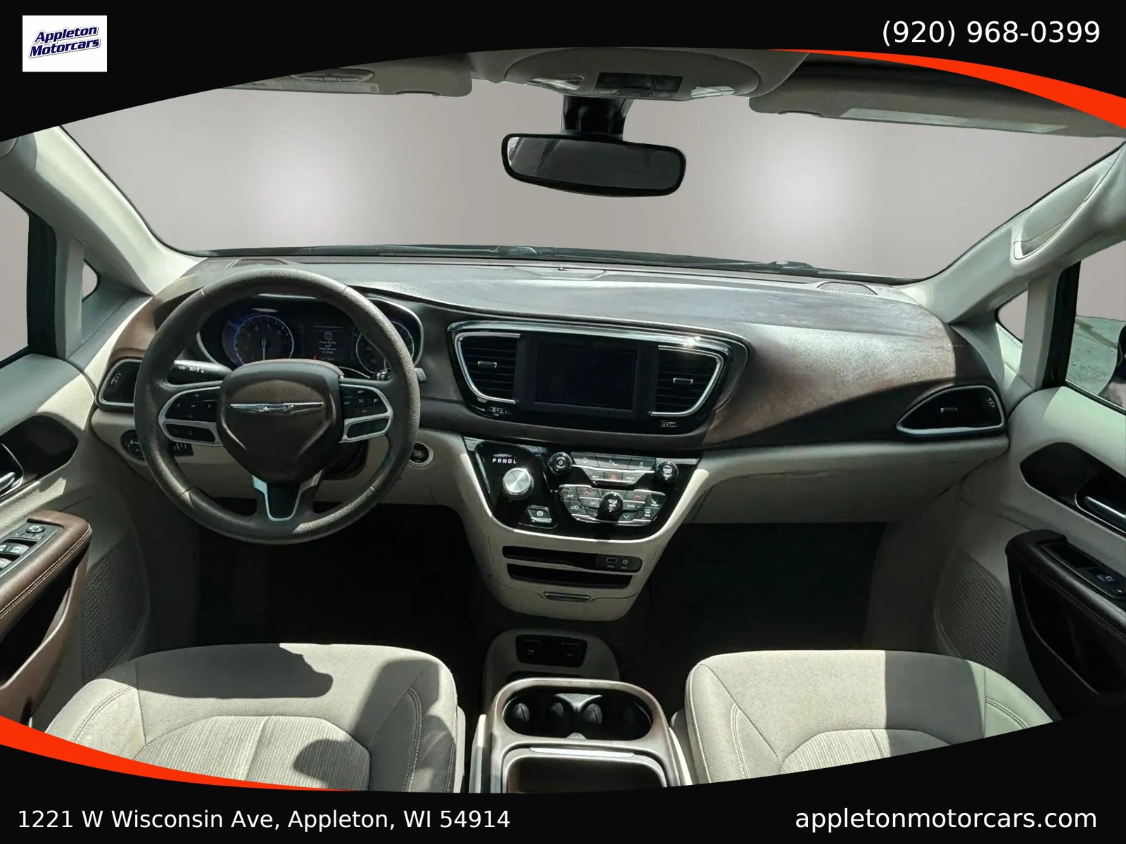 Used 2018 Chrysler Pacifica Touring Plus FWD image 20