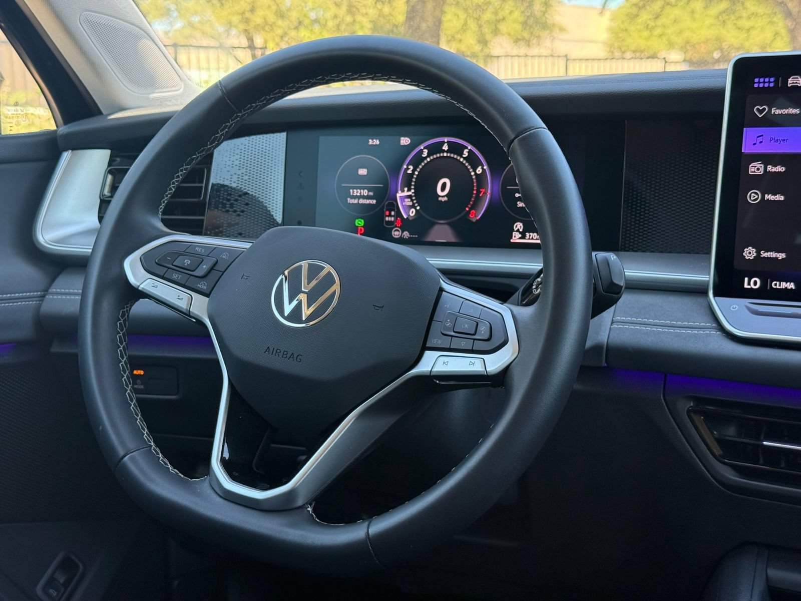Used 2026 Volkswagen Tiguan SE AWD/4WD image 35