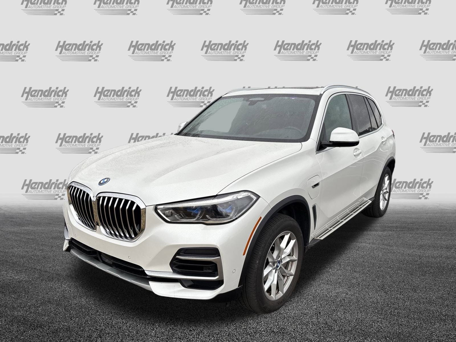 Certified 2023 BMW X5 xDrive45e w/ Executive Package image 7